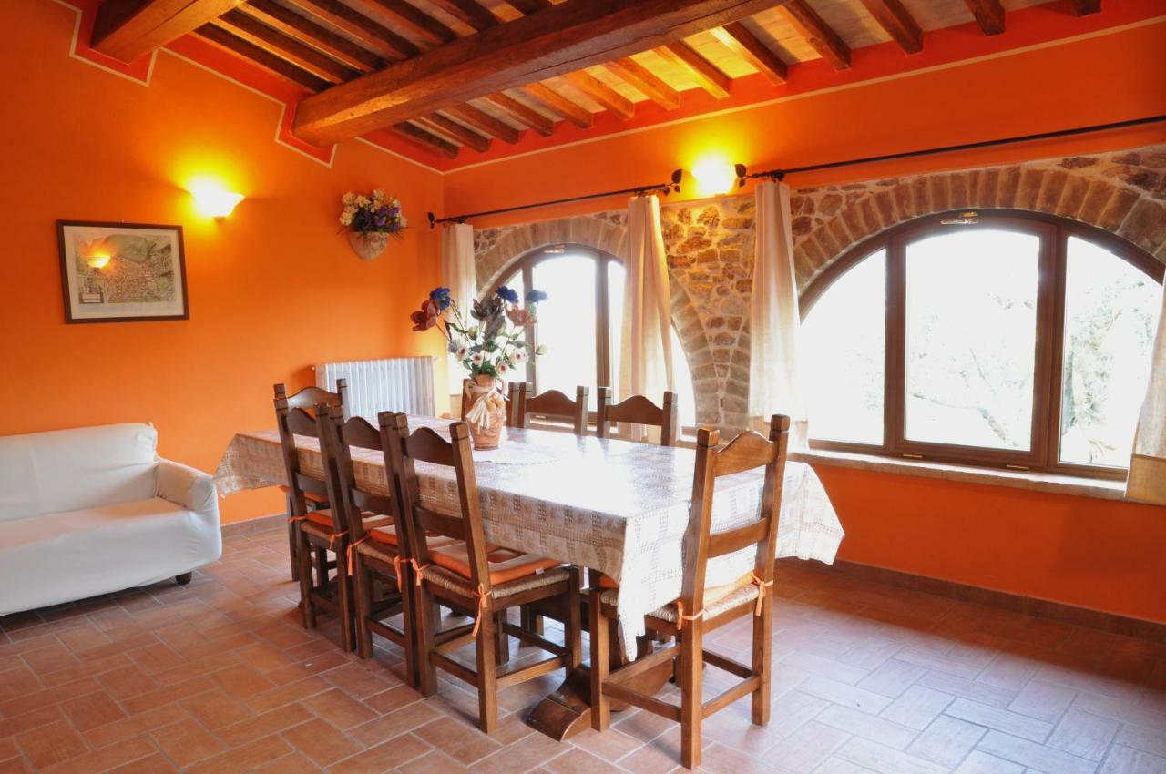 Agriturismo Arcobaleno Della Torretta 기아노델움브리아 외부 사진